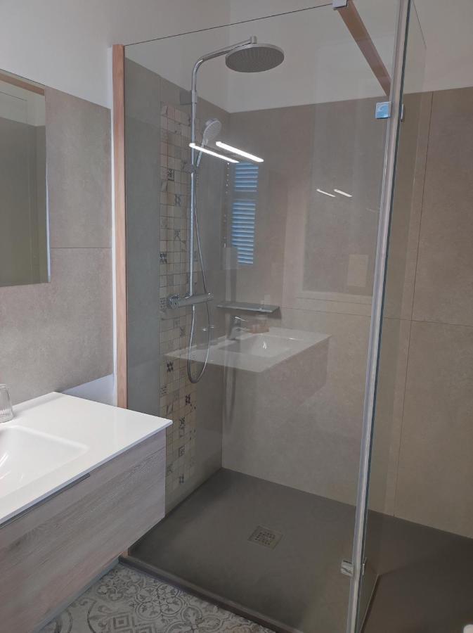 Deluxe Double or Twin Room,1288234948:JPEG